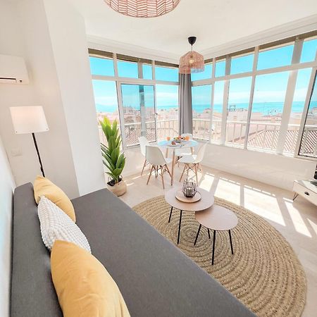 Palm Beach Aparment Sea Views 托雷莫利诺斯 外观 照片