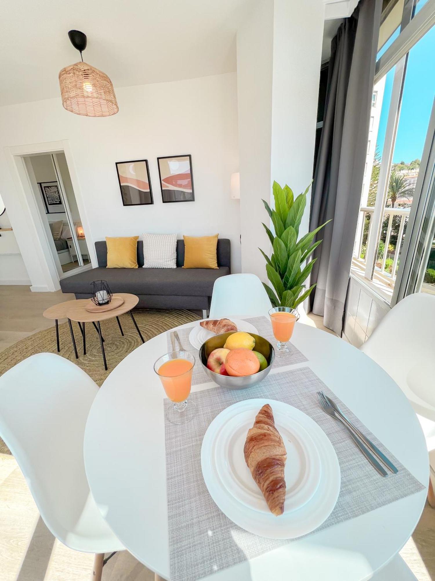Palm Beach Aparment Sea Views 托雷莫利诺斯 外观 照片